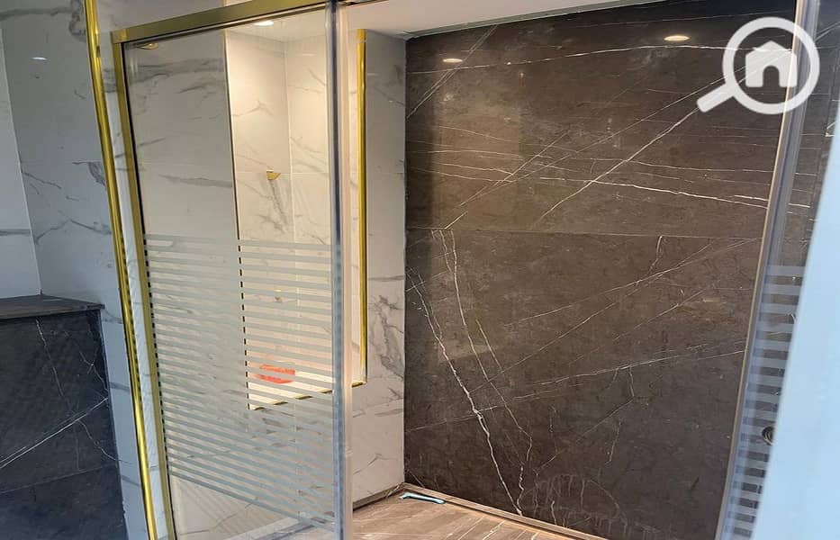 8 69ddccfb-6a8d-453b-b9c4-34514d3d1df5. jpg