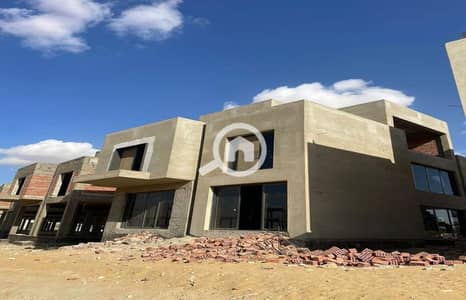 فیلا 6 غرف نوم للبيع في القاهرة الجديدة، القاهرة - 499871157_2953712338142226_9149342238477758733_n (1). jpg