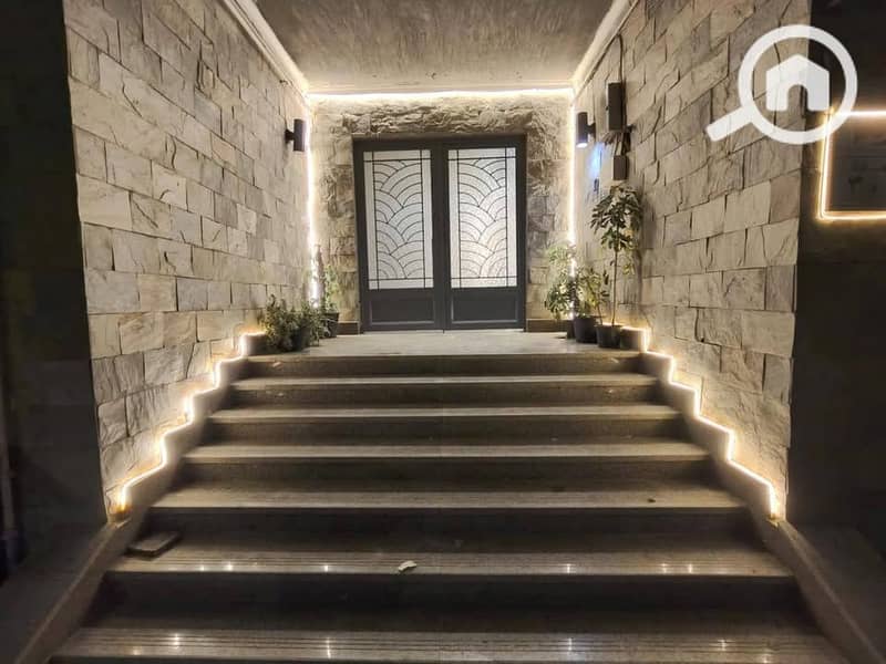 7 615300286_2351763875255695_6872761452568572039_n. jpg