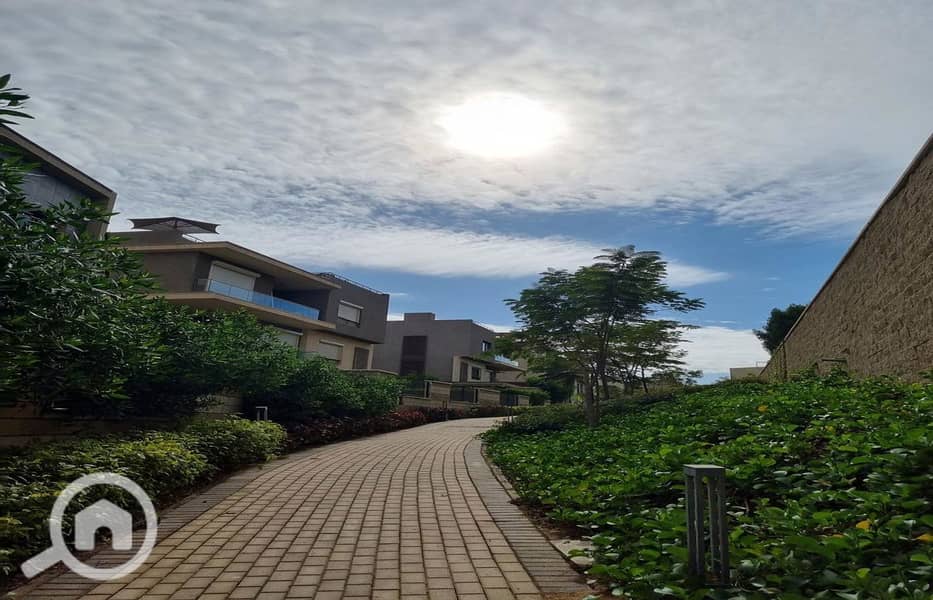 6 WhatsApp Image 2024-12-25 at 3.38. 45 PM_1400x900. jpg