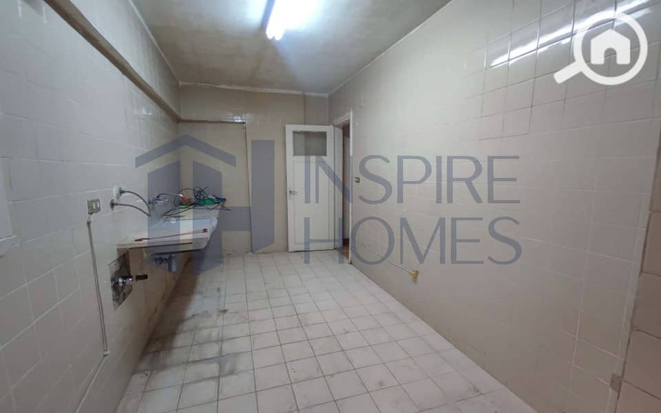 5 WhatsApp Image 2026-01-11 at 11.39. 49 (3). jpg