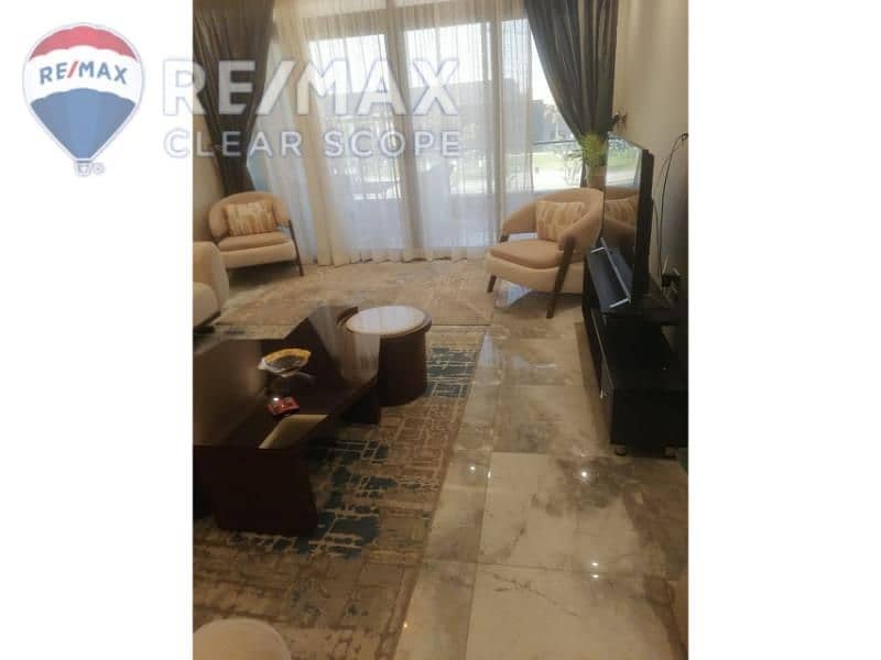 3 1bc4e6b8-f700-4b87-9054-a111c141d873. jpg