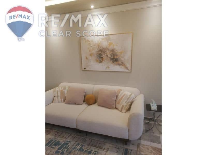 4 1ffa86a8-27b5-4ffc-9e0c-bbcf52692131. jpg