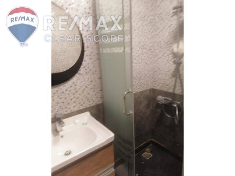 17 5551703d-dd11-48ed-a607-4472af640f24. jpg