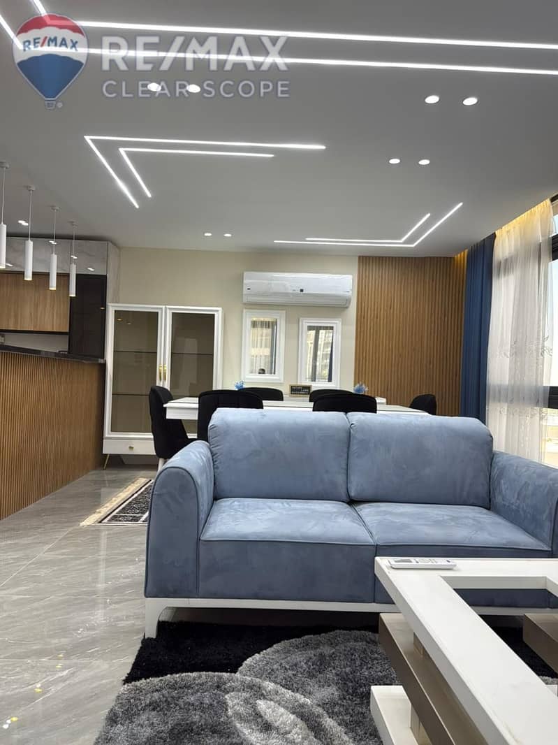 14 538578b3-3df7-45cd-a9e9-e4660a0baf6d. jpeg