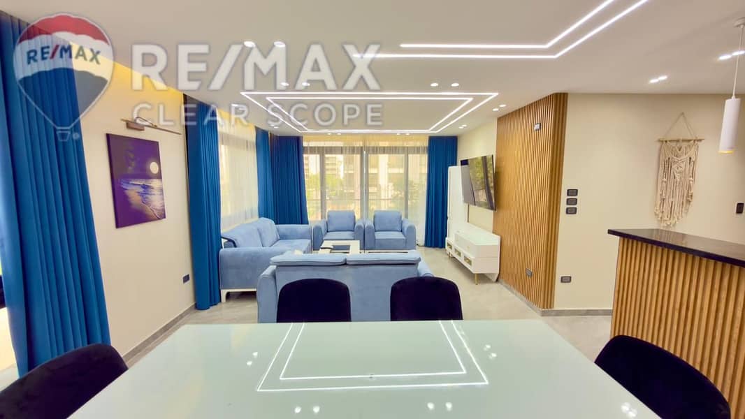 21 e3c82c40-9afe-4b75-a1c6-e489556b10cc. jpeg