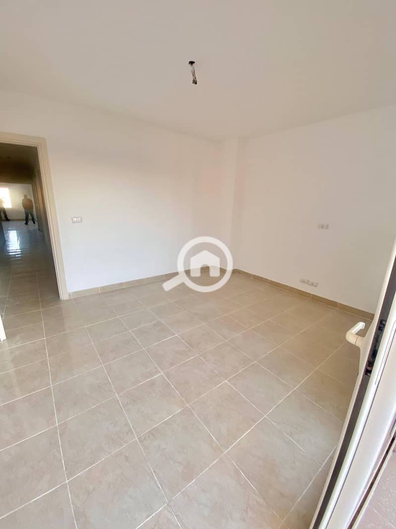 5 615152384_1594736214937021_8397791160419391853_n. jpg