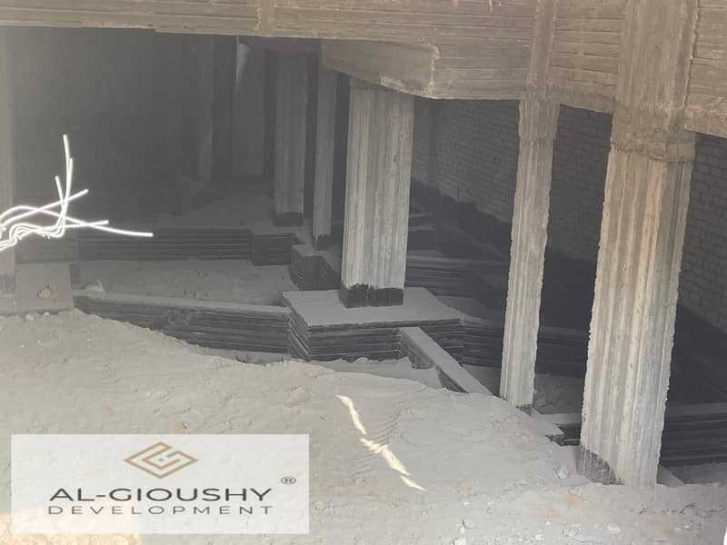 12 WhatsApp Image 2025-11-13 at 14.25. 49 (1). jpeg