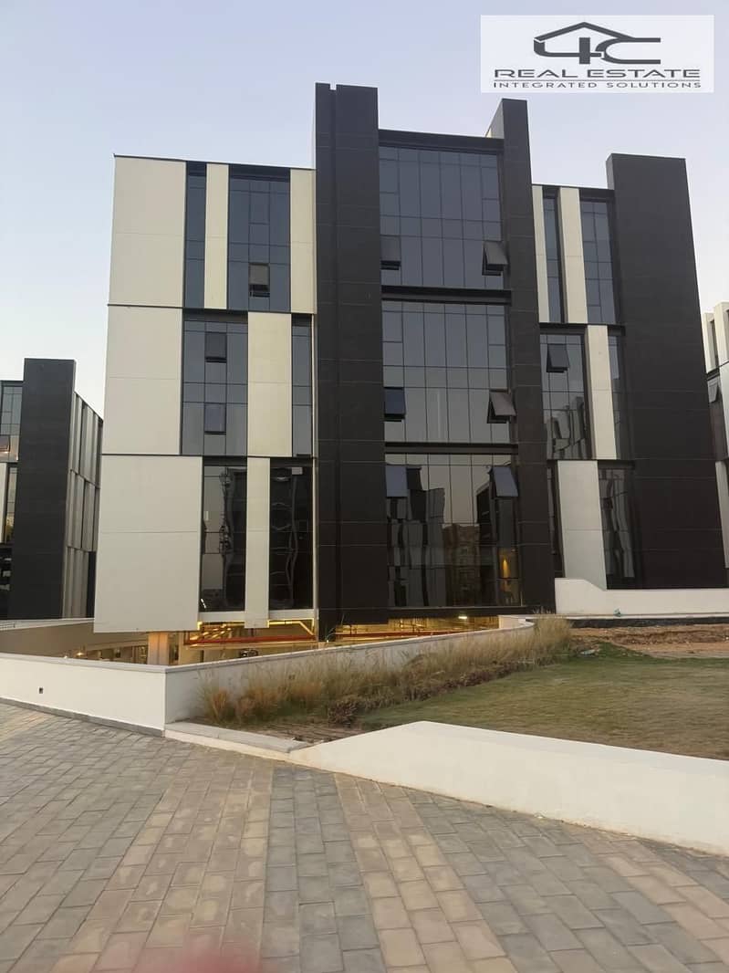 12 WhatsApp Image 2025-05-28 at 12.42. 27 PM. jpeg