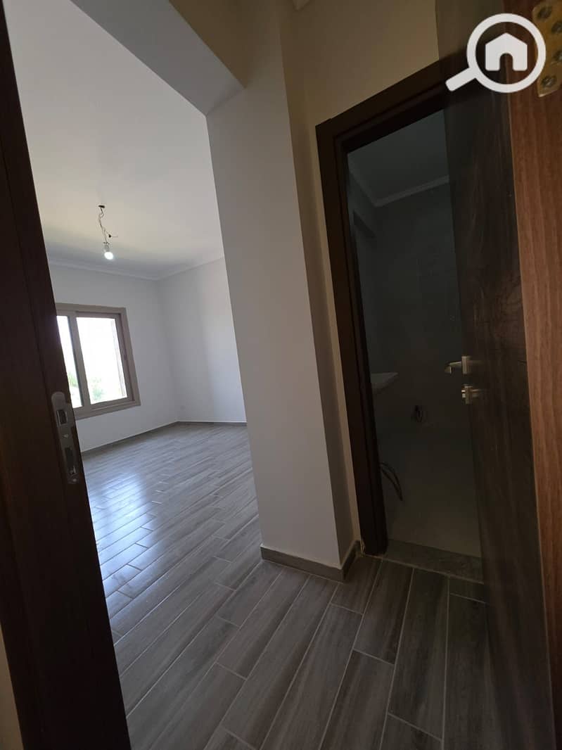 9 WhatsApp Image 2026-01-11 at 5.01. 36 PM (1). jpeg