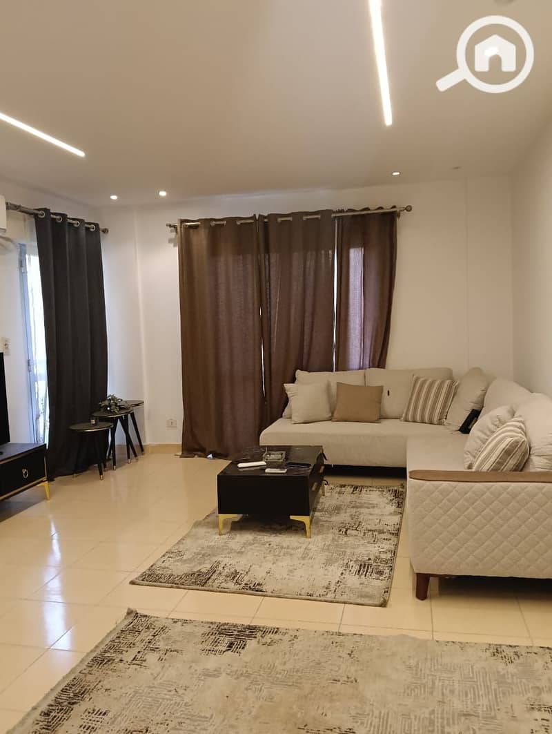 2 a306fb81-c576-441f-9892-c589c2a0a6b9. jpeg