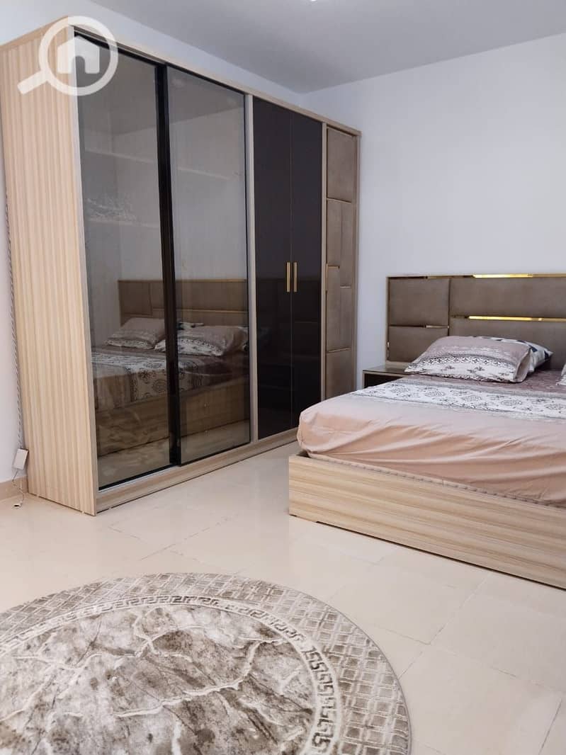 9 0087747f-b3d8-4f0d-83fa-33cbd7db0fbe. jpeg