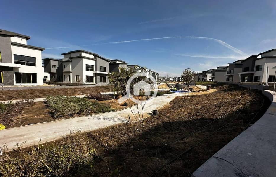 10 WhatsApp Image 2025-05-04 at 3.27. 11 PM. jpeg