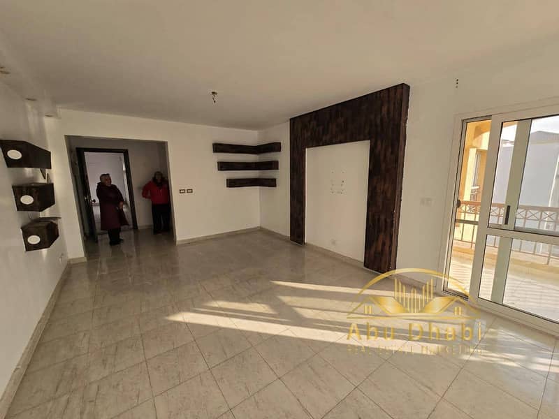 5 71df37d0-631b-4c34-8547-c86d66e70cd3. jpg