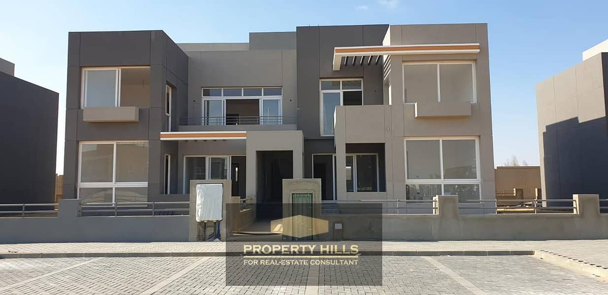 2 280748384_379693700842667_8222366343417167635_n - Copy. jpg