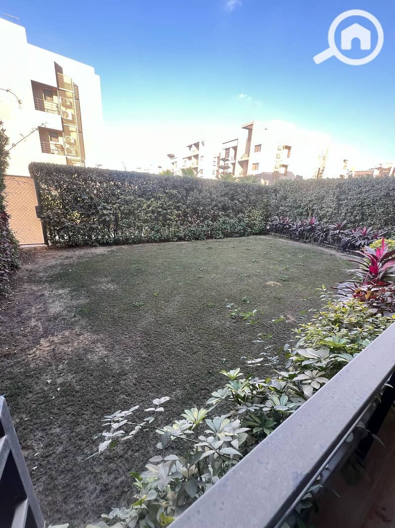 3 5700dde4-d0c5-4f79-aab8-57e0bd1c9447. jpg