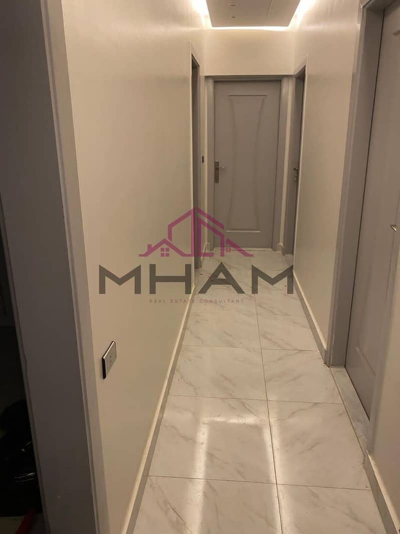 5 photo_5992527848616430540_y. jpg