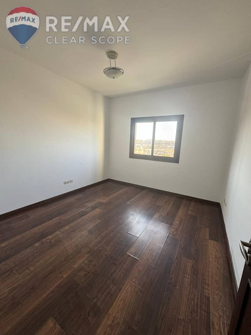 5 47b18b72-558e-4d7f-8507-c597d0f0da47. jpg