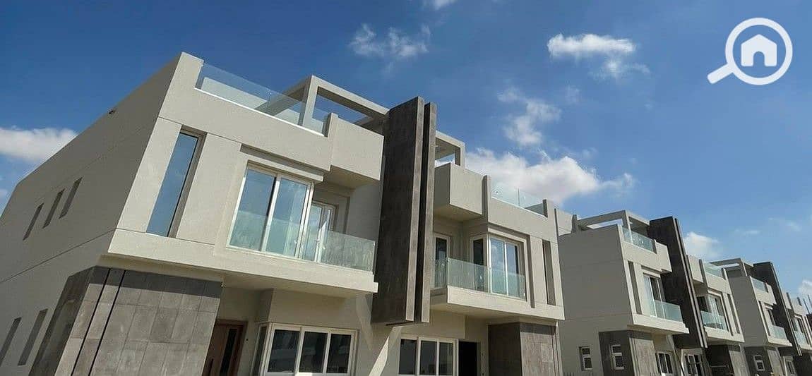 2 WhatsApp Image 2025-10-20 at 13.34. 14_1b884b03. jpg