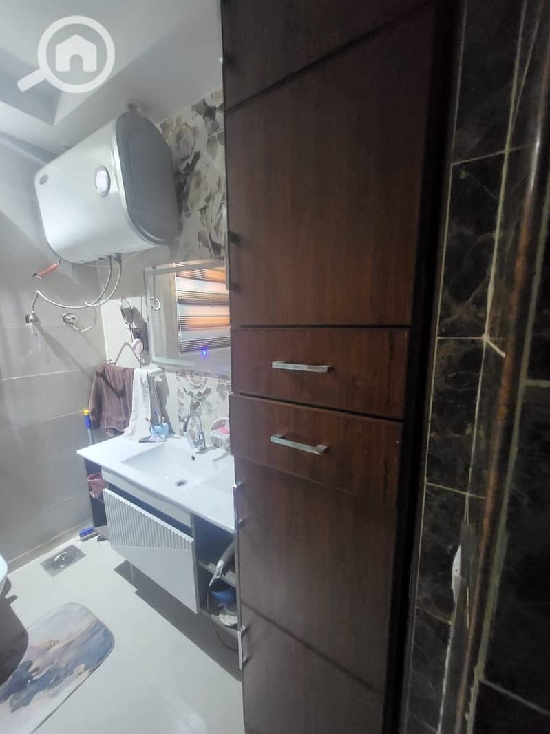 6 bce78f26-d300-4e82-b03f-ac8beeeb1fa7. jpg