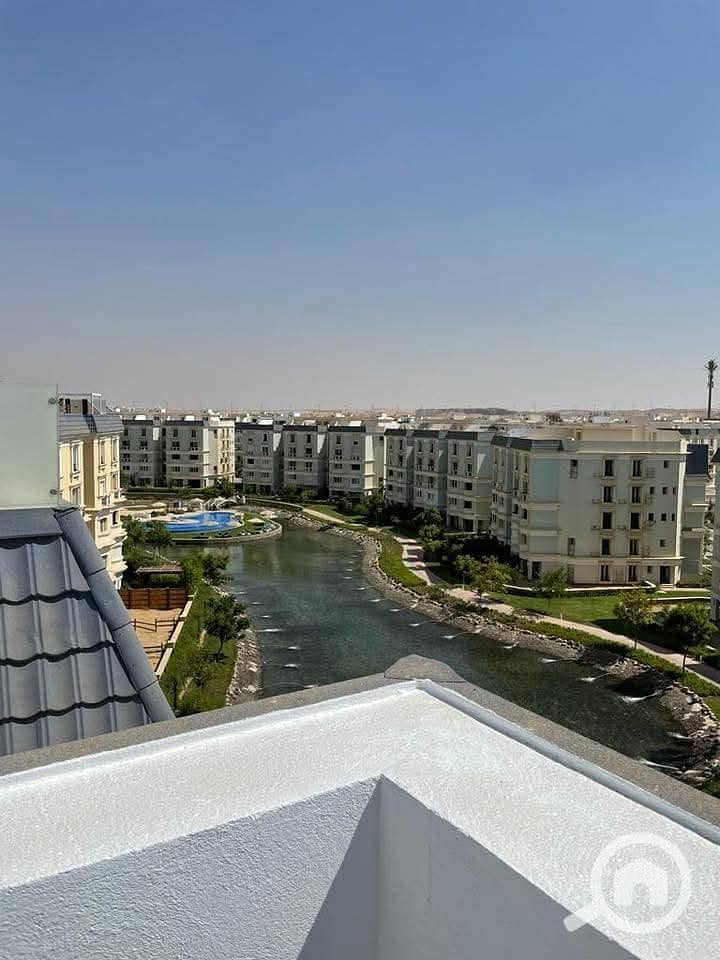 2 3f165f56-a128-4c2e-bff3-50370224f6cd. jpg