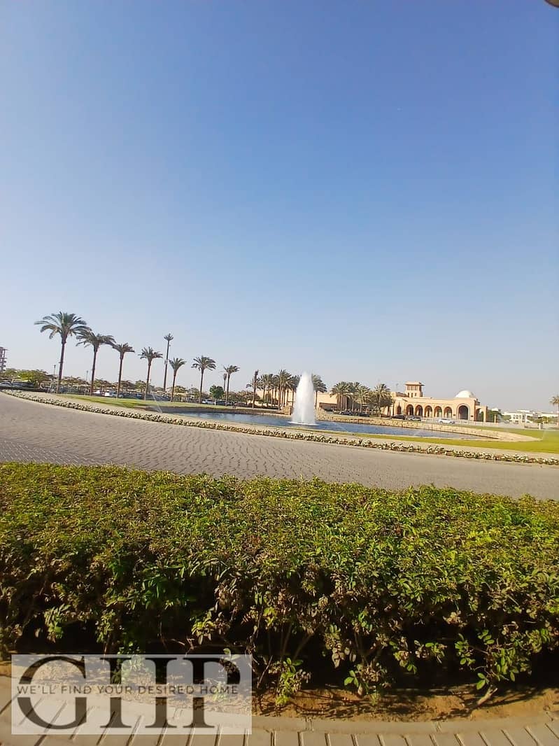 5 7cc1b88c-f6b4-4b58-ae7f-2f6b9e35fb7c. jpg