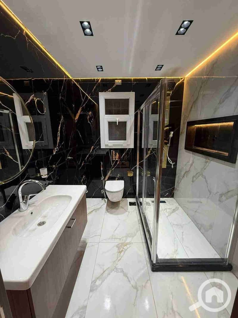 5 FB_IMG_1765185786016. jpg