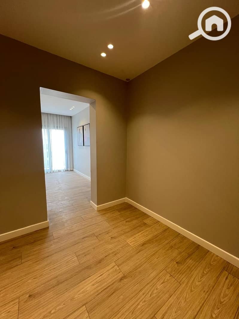 17 cb669866-075a-4ab5-93f1-a933b375a78d. jpg