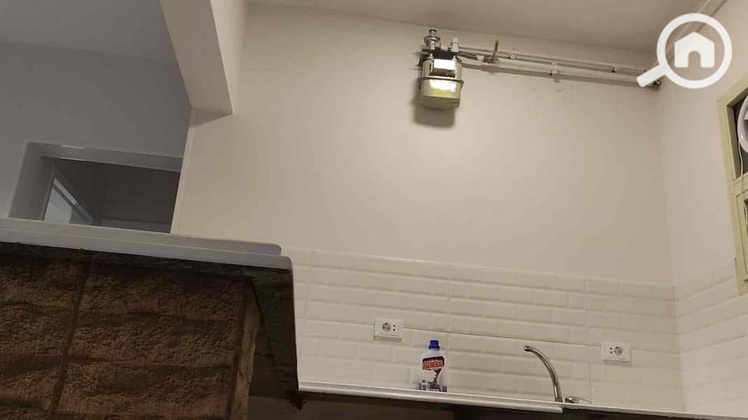 8 f17b4d03-3c5d-4e35-84c2-3399a1ba7161. jpg