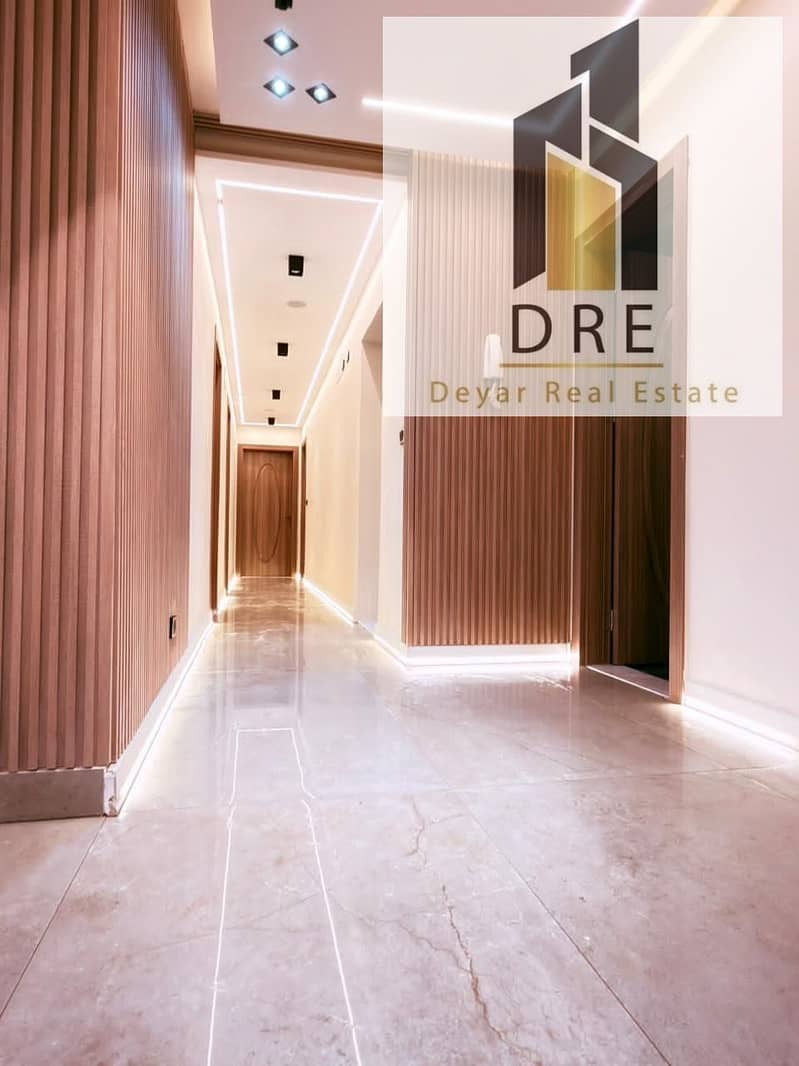 3 00e507cf-6222-462f-a161-9bf7bc9e90fa. jpg