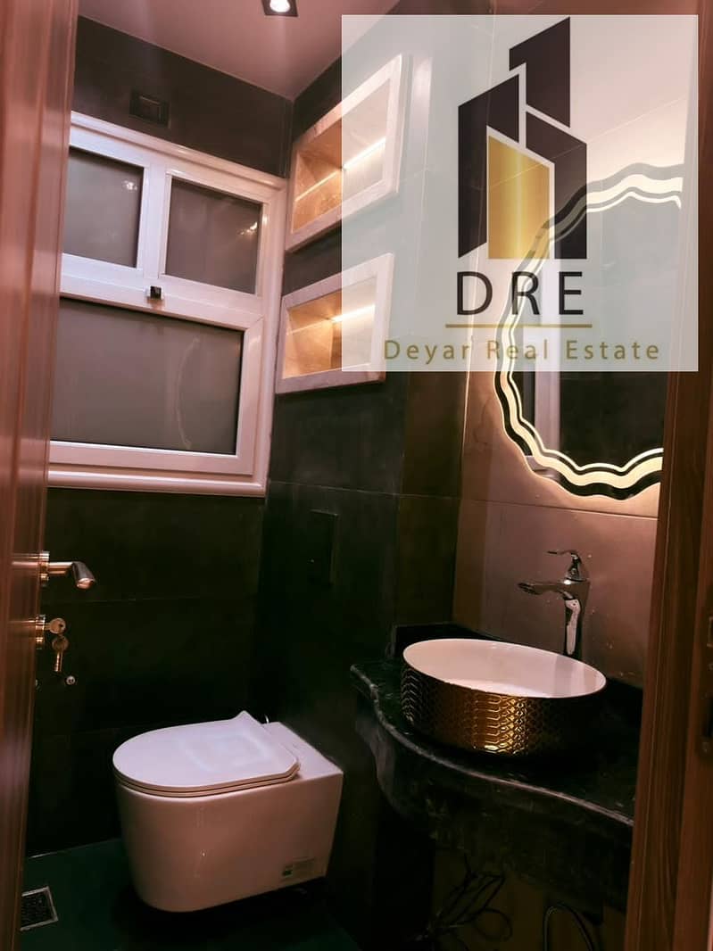 14 6a3b35ef-94db-40c7-8cdc-e965ebd619b6. jpg