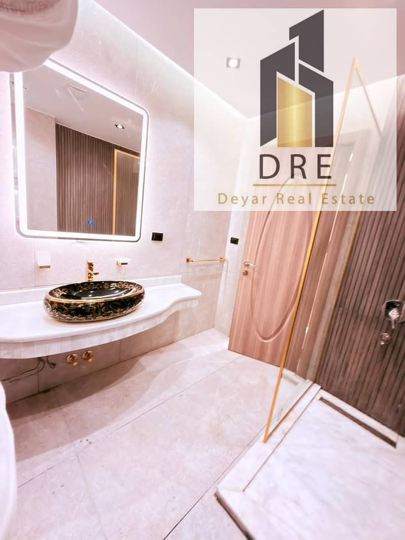 16 83733a1a-4b80-4192-88ad-bf4688aa9d67. jpg