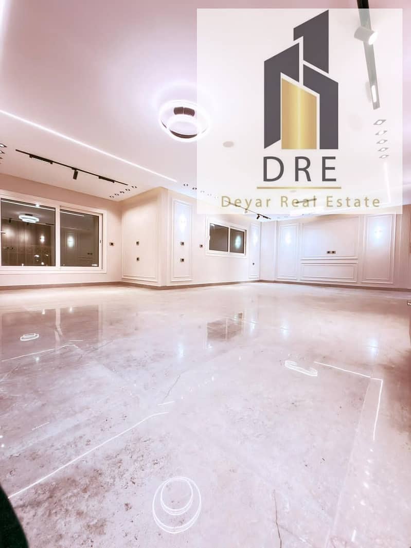 25 db9b1274-8f7c-4f2c-b1fa-a6a36869dcb2. jpg