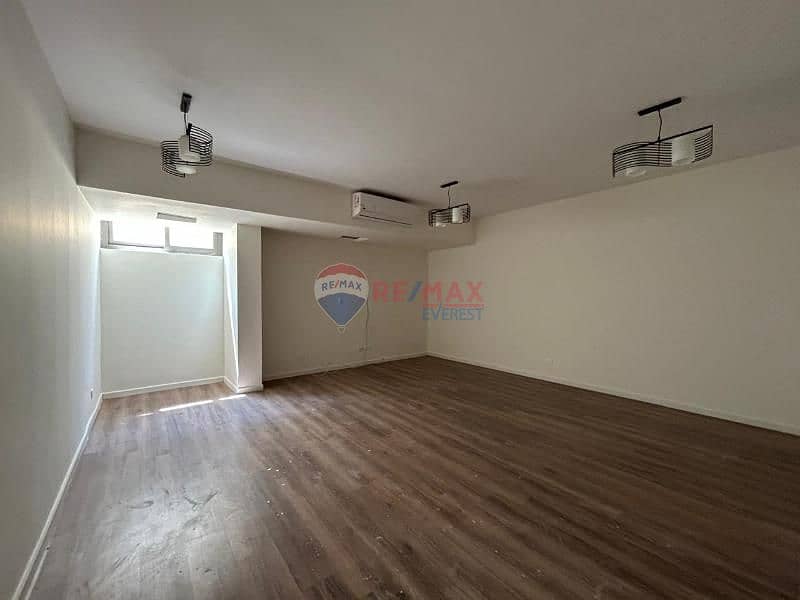 4 4dfbdc71-87cc-490a-8640-d473f684a248. jfif. jpg