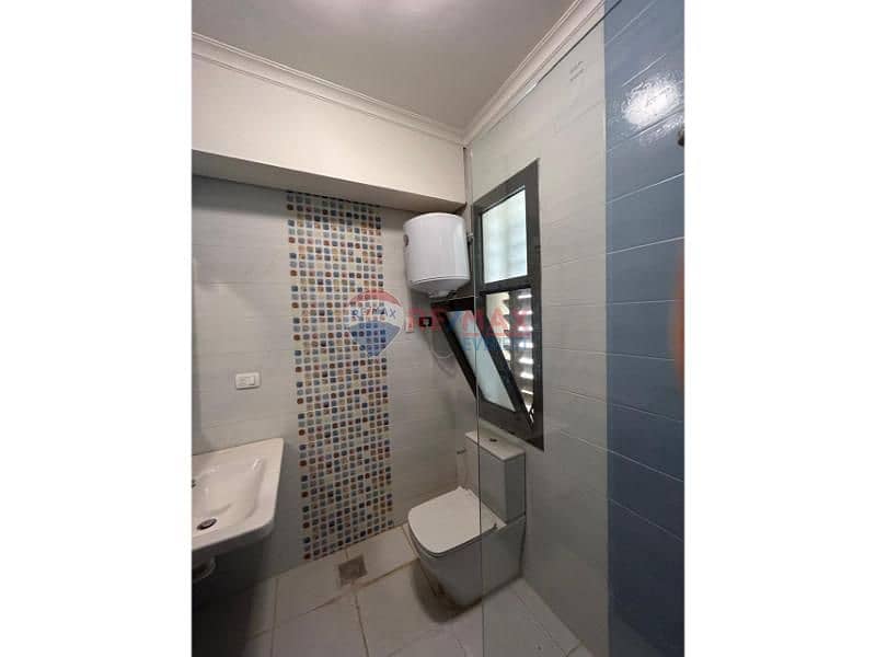 10 9a502487-1a39-4420-83c1-23b7f70f21ca. jfif. jpg