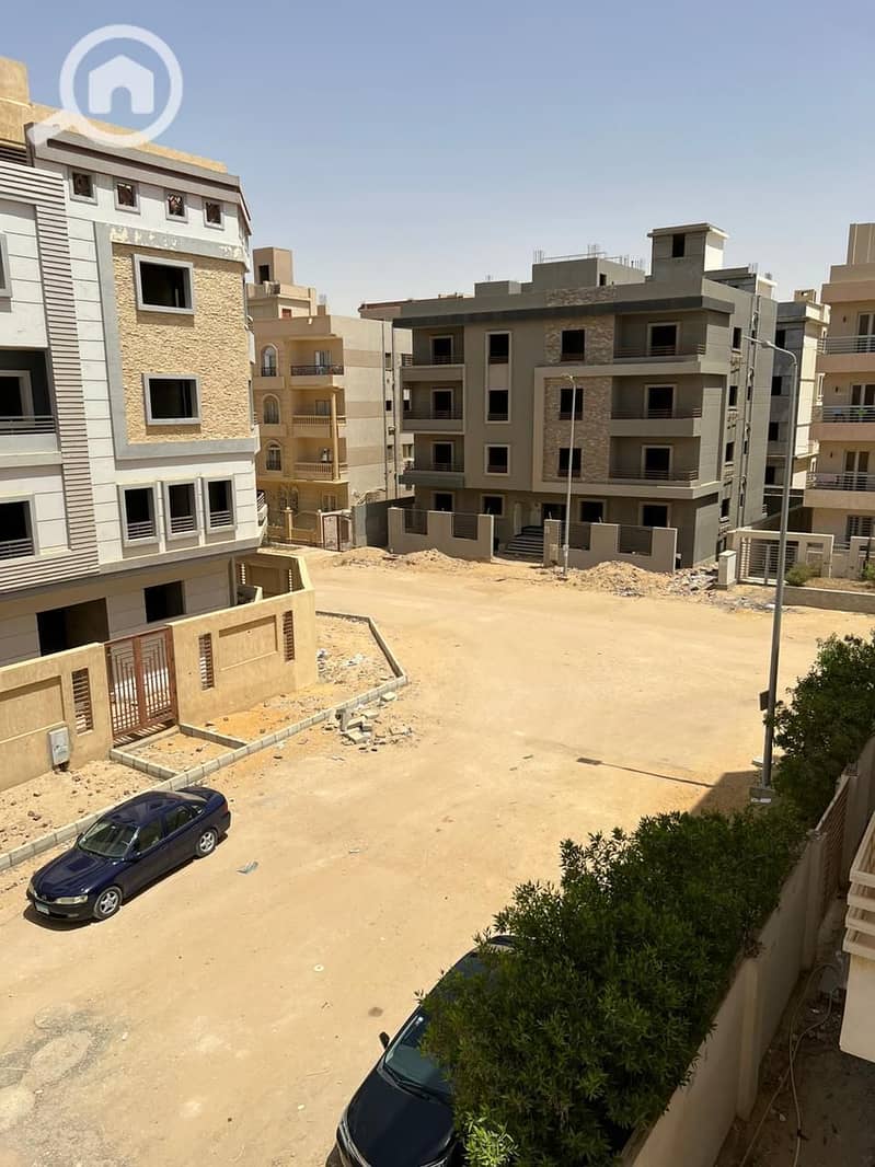 4 8453ccab-69bd-4d57-a05a-5fb3c16ce3a1. jpeg