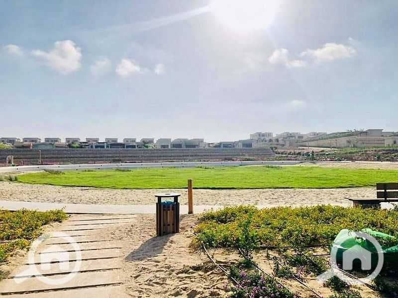 11 EoAKtHusDwCJlme0a0oNpKvkgmGpdP3QfyHuIjiK. jpg