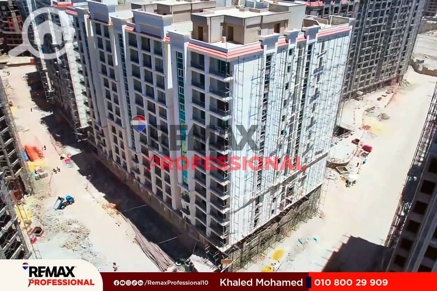 11 -_Facebook_Reel_145.00_03_09_10. Still037. jpg