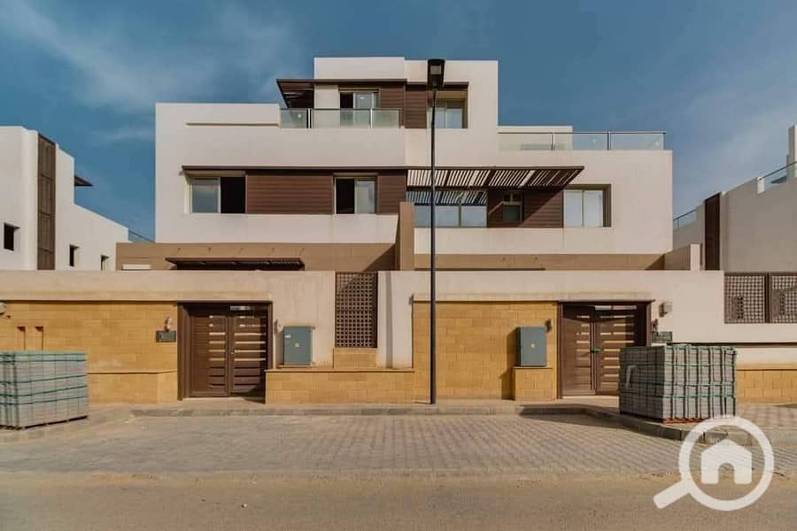 4 FB_IMG_1751205646583. jpg