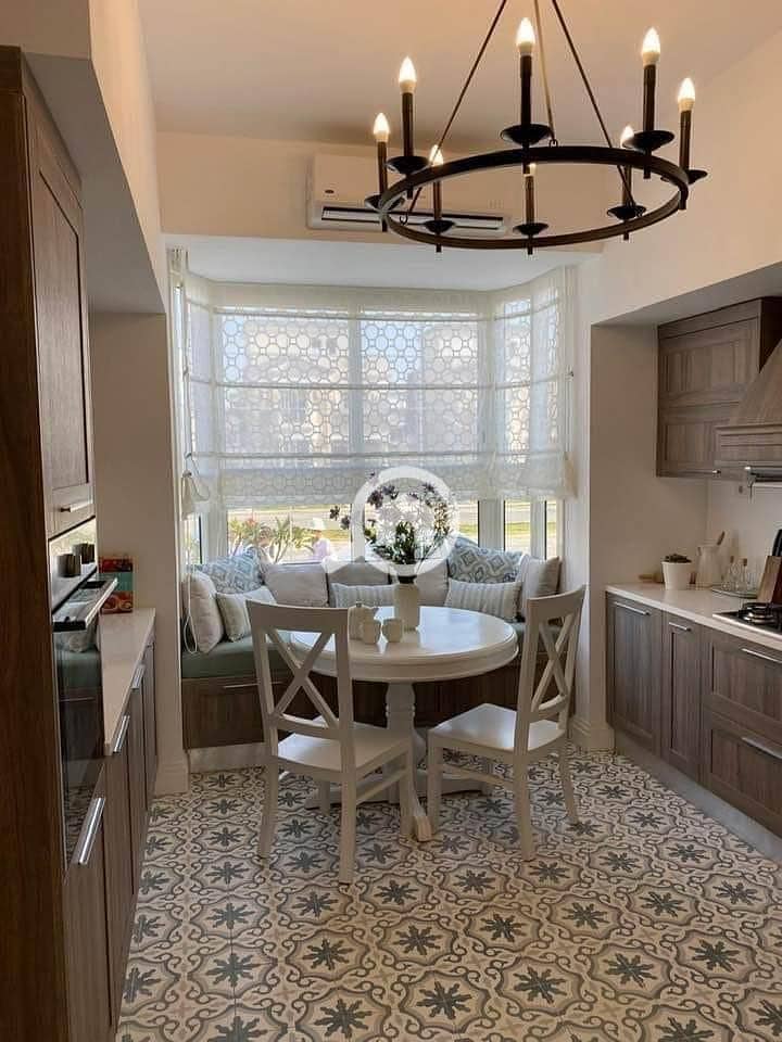 8 352353828_575952147987536_2123995120235423652_n. jpg