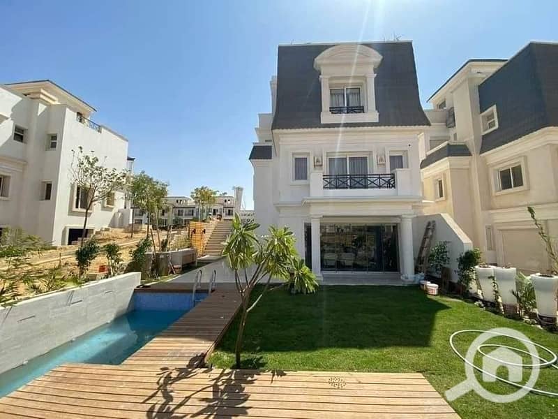 12 352393195_271193591945074_1348050273183800690_n. jpg