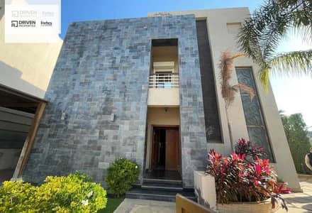 فیلا 4 غرف نوم للبيع في الشيخ زايد، الجيزة - 2a732c61-12d2-4fca-98ca-cf0aefebd312. jpg