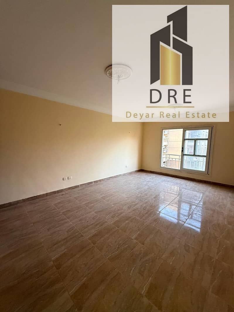 3 0d924f3a-762f-49da-86df-fa54bc61a984. jpg