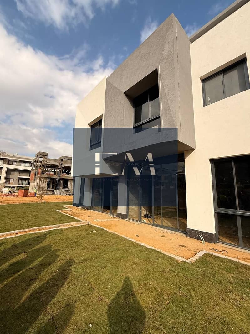 4 24ed0660-68f0-46a9-ae5c-c00b44b528cf. jpg