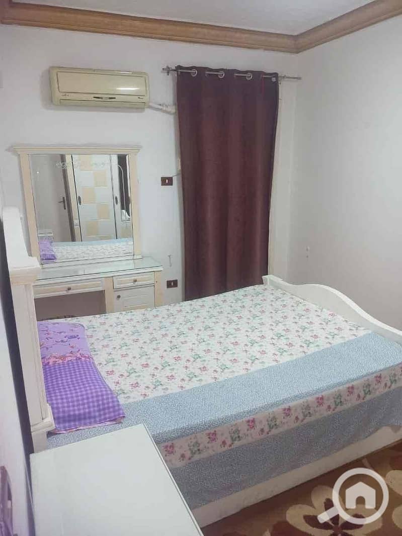 4 c806706b-de94-409c-a3de-2033cd3d313c. jpg