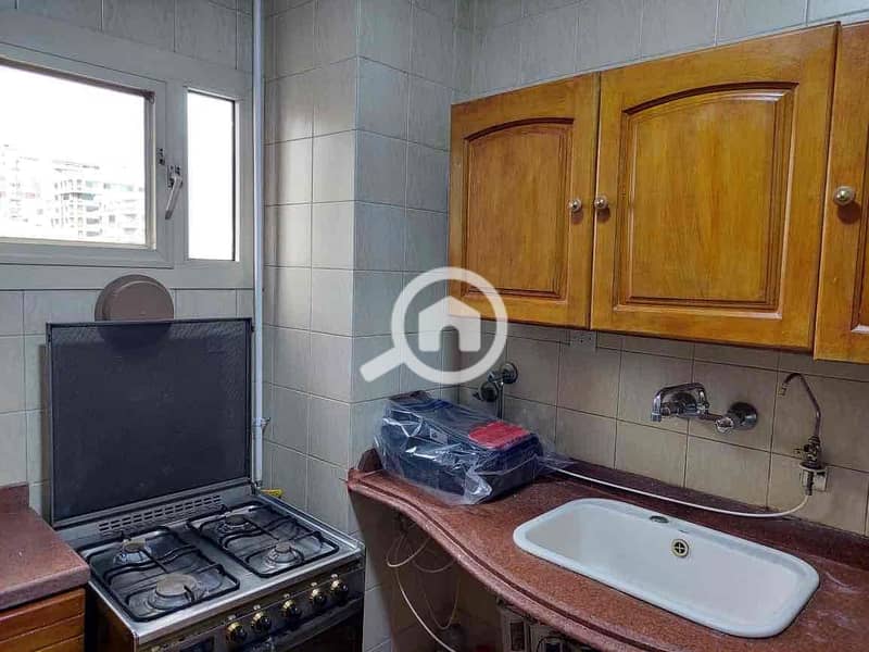 10 a1d6e682-cc78-490e-8205-4ba0bb793c15. jpg