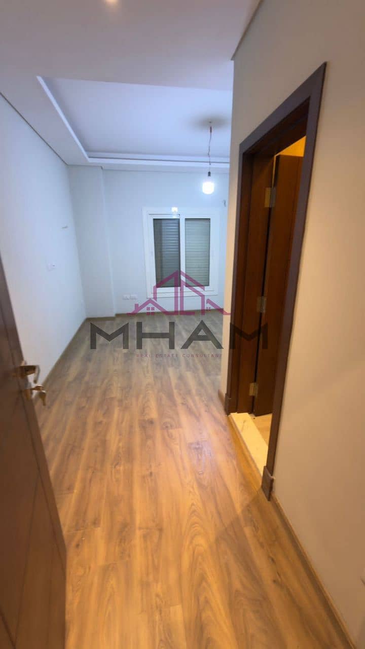 11 photo_5992527848616430475_y. jpg