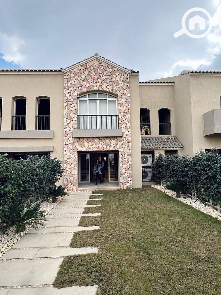 12 35859da6-b72c-438d-b666-457fb8b443c4. jpg