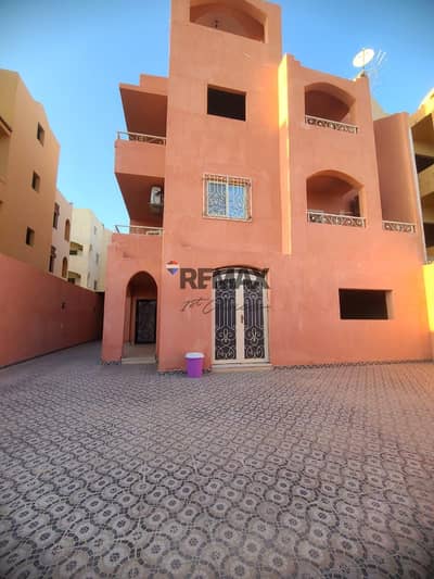 8 Bedroom Villa for Sale in Hurghada, Red Sea - WhatsApp Image 2026-01-13 at 2.06. 57 AM. jpeg