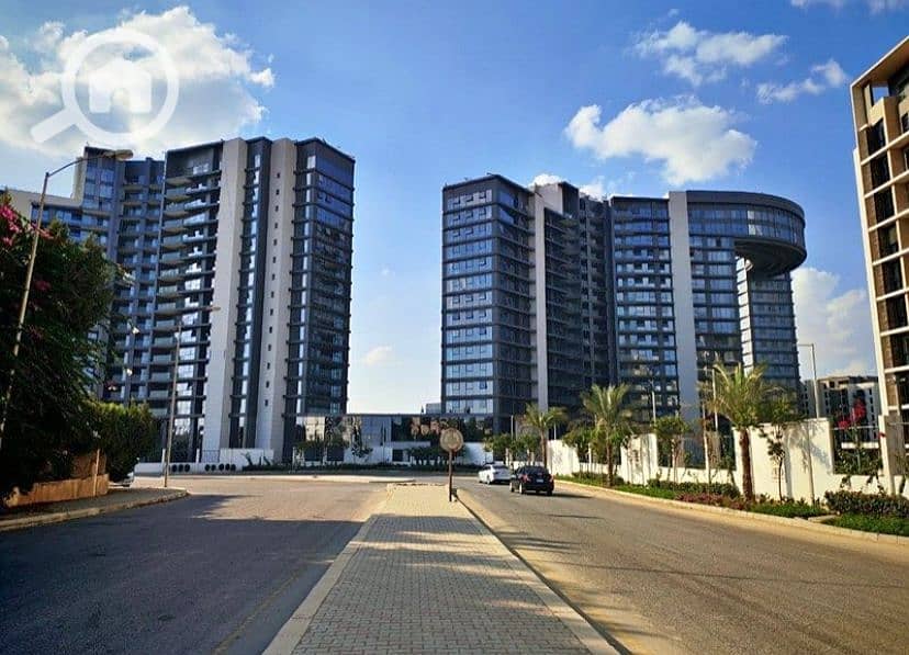 5 WhatsApp Image 2025-12-18 at 3.16. 42 PM (2). jpeg